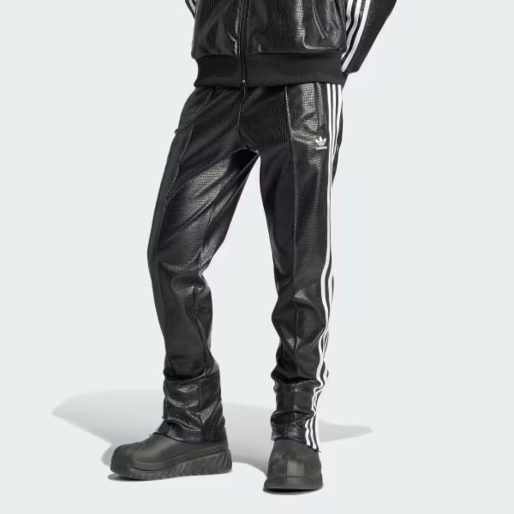 ADIDAS ORIGINALS PREMIUM FAUX LEATHER SST LUXE TRACK PANTS Python skin Small NWT - Picture 17 of 17